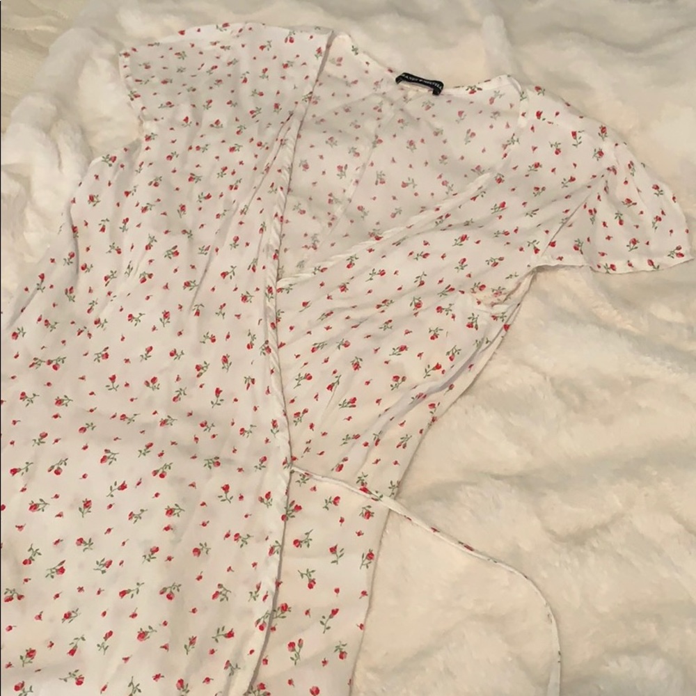 Brandy Melville Robbie Wrap Dress White